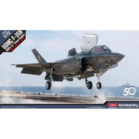 CAZA F-35 GREEN KNIGHTS" ACADEMY 12569 ESCALA 1/72"