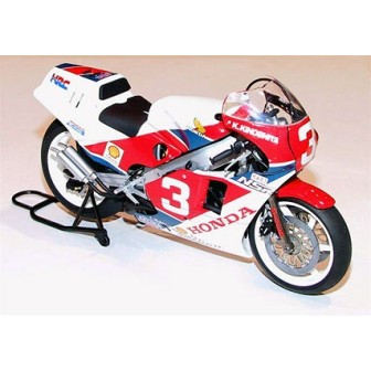 HONDA NSR 500 TAMIYA 14099 ESCALA 1/12