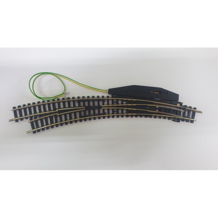DESVIO CURVO IZQUIERDA R3/4 ELECTRICO MINITRIX 14970 ESCALA N