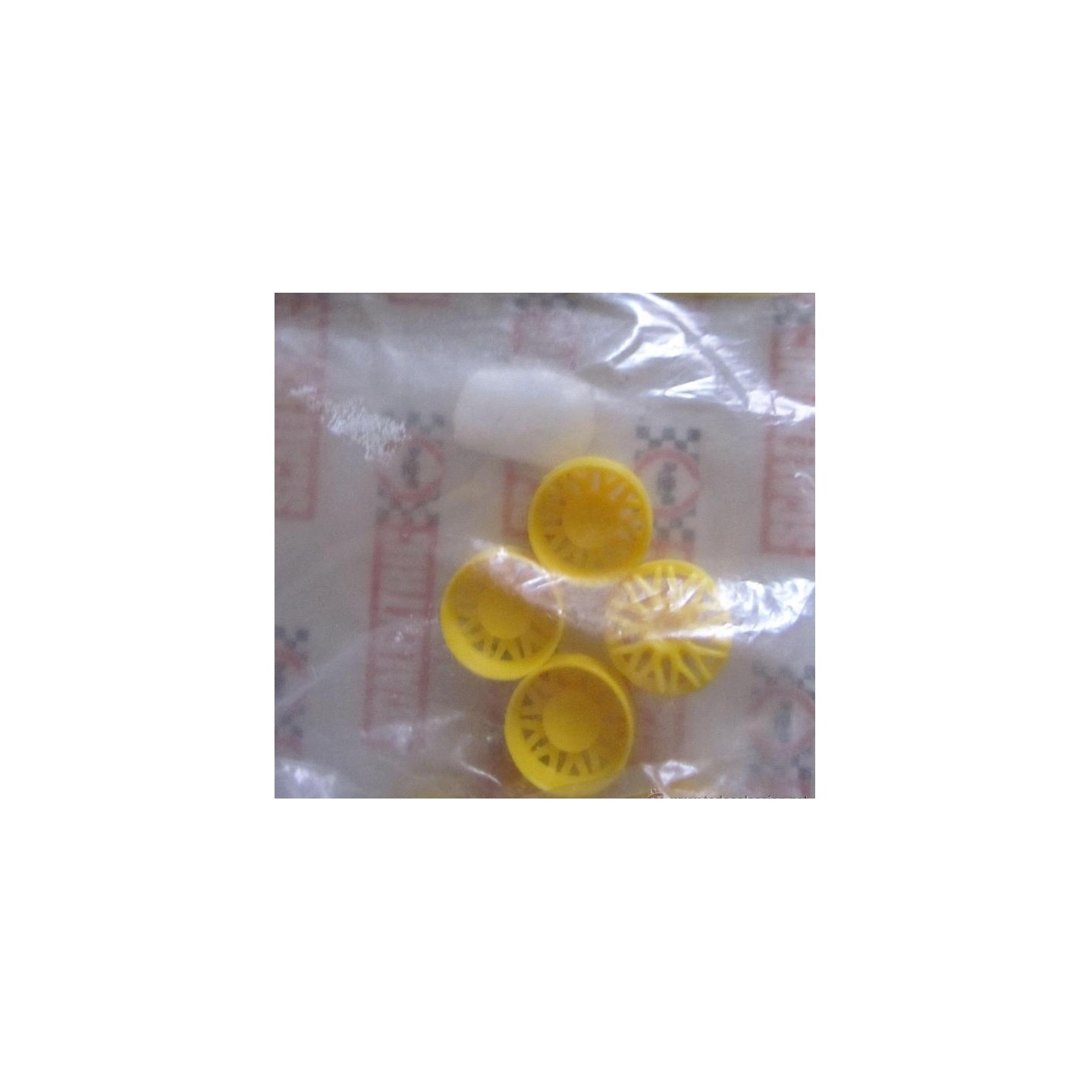 TAPACUBOS AMARILLOS 12MM REPROTEC RT50014 ESCALA 1/32