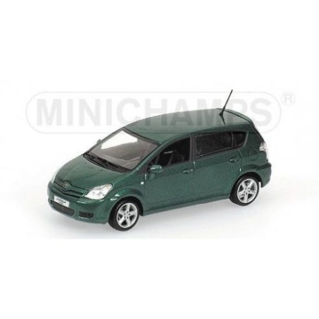 TOYOTA COROLLA VERSO 2004 VERDE 1/43