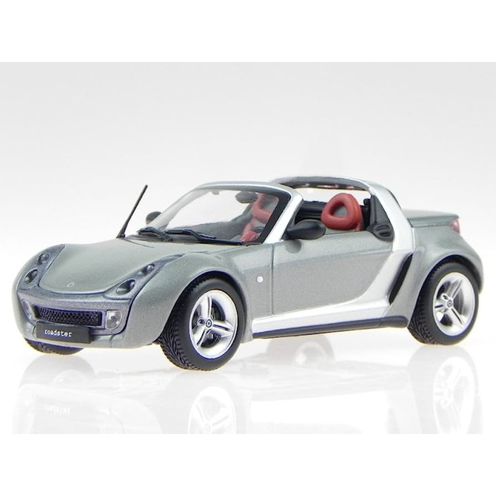 SMART ROADSTER PLATEADO 2003 1/43