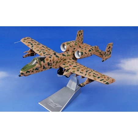 FAIRCHILD A-10A WARTHOG" CORGI 1/72"