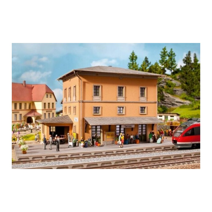 ESTACIÓN DE TREN DE TANNAU NOCH 66004 ESCALA H0