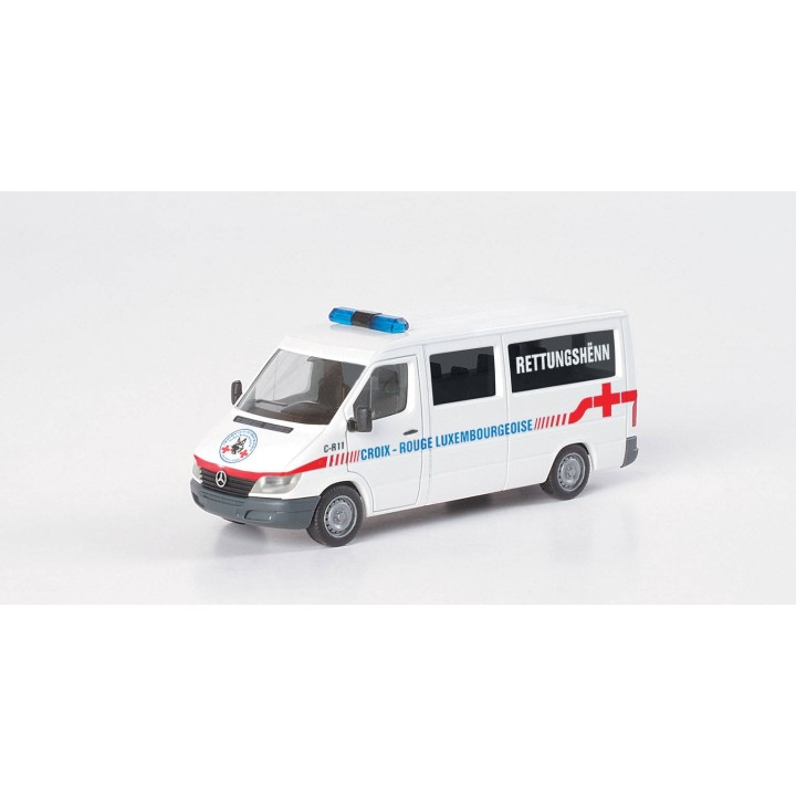 MERCEDES SPRINTER AMBULANCIA HERPA 046121 ESCALA 1/87