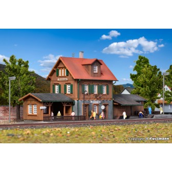 ESTACIÓN DE TREN ÉPOCA III KIBRI 37704 ESCALA N