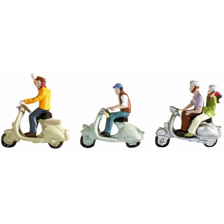 CHICOS EN VESPA NOCH 15910 ESCALA H0