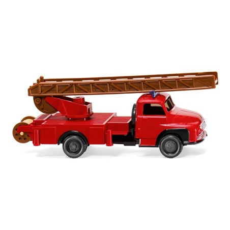 CAMIÓN FORD FK 2500 BOMBEROS WIKING 062001 ESCALA 1/87