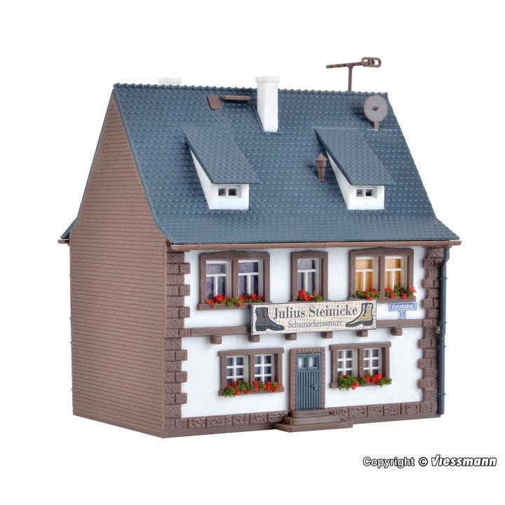 CASITA CON ZAPATERÍA VOLLMER 47646 ESCALA N