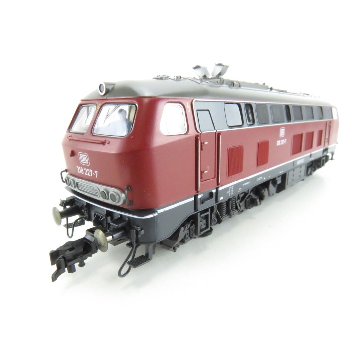 LOCOMOTORA DIESEL DB 218 227-7 FLEISCHMANN 4938 ESCALA H0