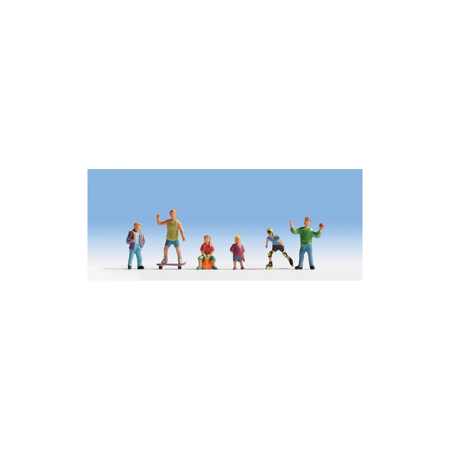 NIÑOS JUGANDO NOCH 15810 ESCALA H0