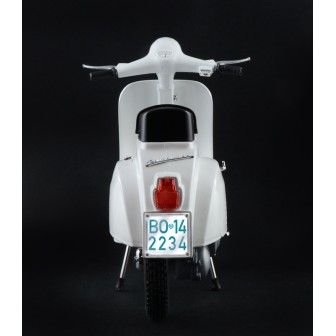 VESPA PRIMAVERA 125 ITALERI 1/9