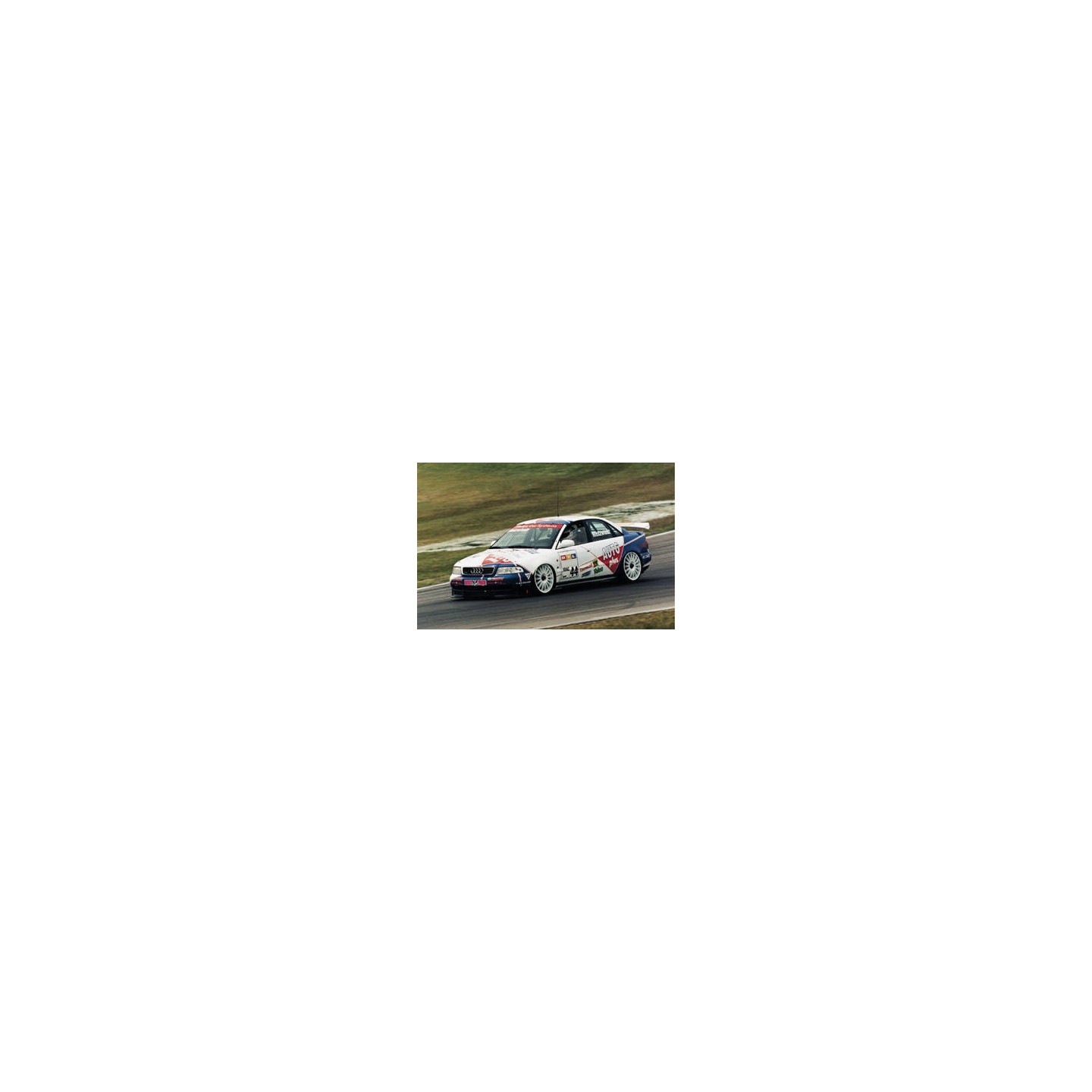 AUDI A4 NIEDZWIEDZ" HERPA 1/87"