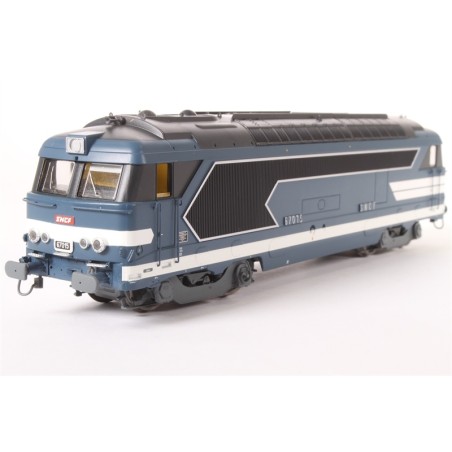 LOCOMOTORA DIESEL AVIGNON DEPOT REE MB-016 ESCALA H0