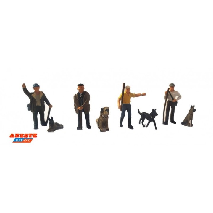 CAZADORES CON PERROS 4021 ESCALA H0