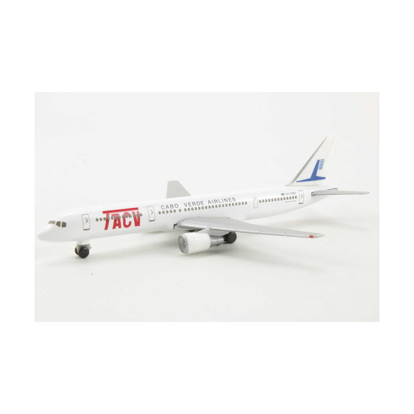 BOEING 757-200 TACV 1/500