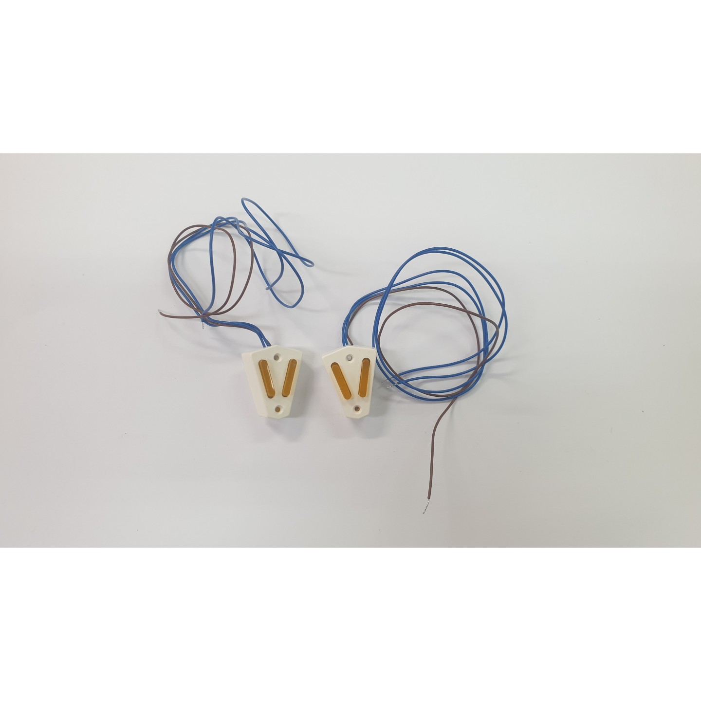 SEÑAL LUMINOSA PARA DESVIOS ARNOLD 7235 ESCALA N