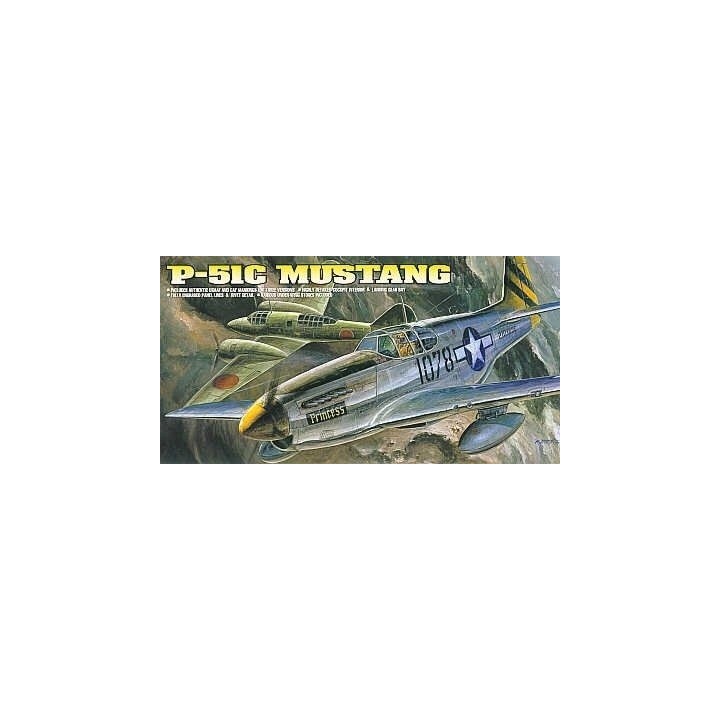 P-51 C MUSTANG ACADEMY 1/72
