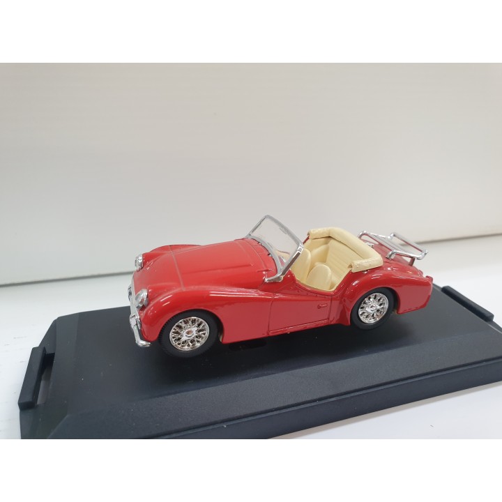 TRUMPH TR3A 1959 ROJO 1/43