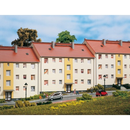 EDIFICIOS DE APARTAMENTOS AUHAGEN 11402 ESCALA H0