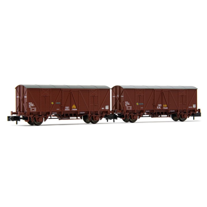 SET 2 VAGONES CERRADOS RENFE J3 ARNOLD HN6480 ESCALA N