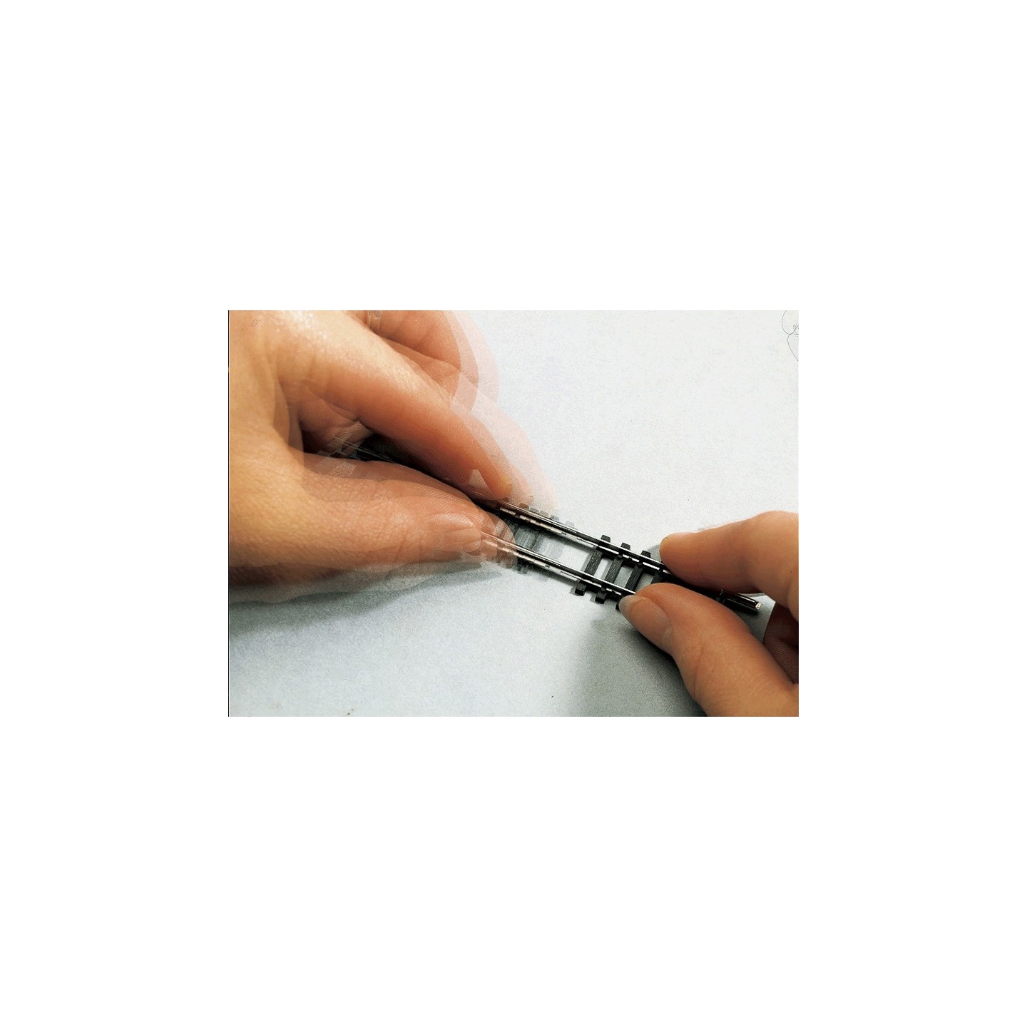 VIA RECTA EXTENSIBLE MINITRIX 14975 ESCALA N