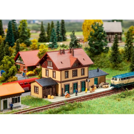 ESTACIÓN DE TREN FALLER Z