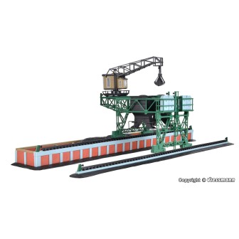 PLANTA CON GRUA PARA CARGA DE CARBÓN KIBRI 37442 ESCALA N