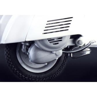 VESPA PRIMAVERA 125 ITALERI 1/9