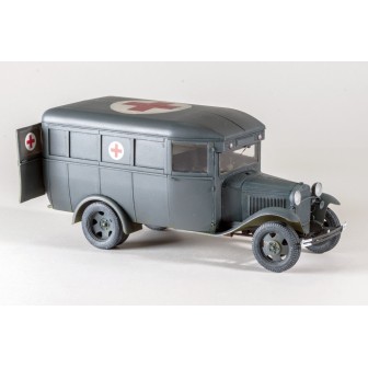 AMBULANCIA GAZ-03-30 MINIART 35160 ESCALA 1/35