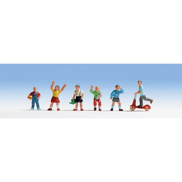 NIÑOS JUGANDO NOCH 36815 ESCALA N