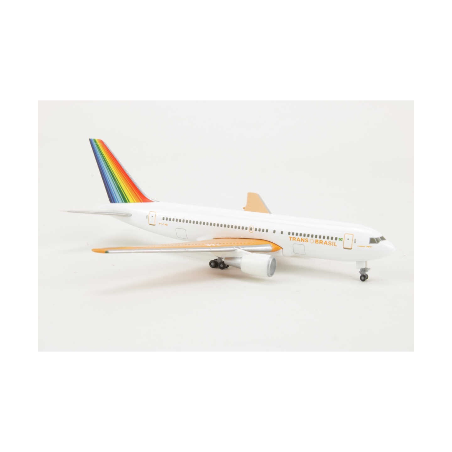 BOEING 767-200 TRANS BRASIL ORANGE" 1/500"