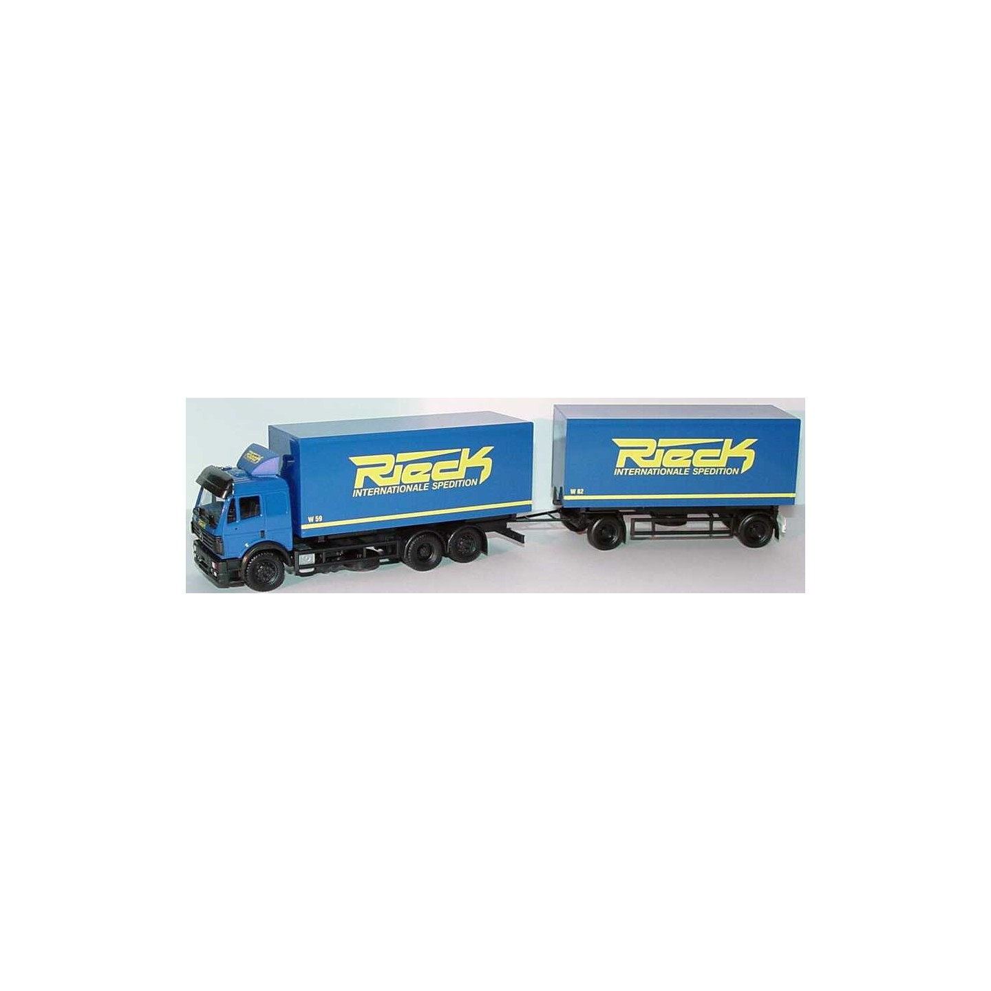 CAMION REMOLQUE MERCEDES SK´94 HERPA 143769 ESCALA H0