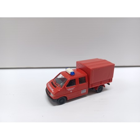 FURGONETA ROJA EMERGENCIAS ROCO H0