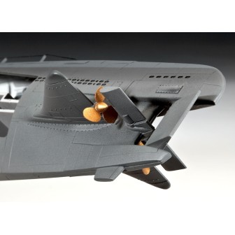 SUBMARINO ALEMAN TYPE XXI REVELL 1/144