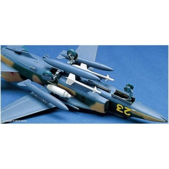 MIG-27 FLOGGER ACADEMY 12455 ESCALA 1/72"