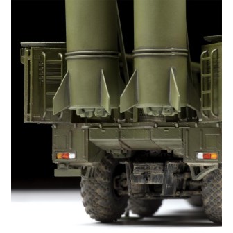 SISTEMA DE MISILES ISKANDER-M" SS-26 "STONE" RUSO ZVEZDA 1/72"