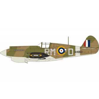 CURTISS TOMAHAWK Mk.II AIRFIX A05133A ESCALA 1/48