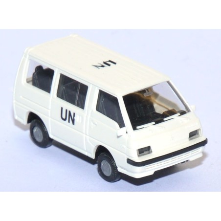 FURGONETA MITSUBISHI L 300 KLEINBUS UN" RIETZE 50204 ESCALA 1/87"