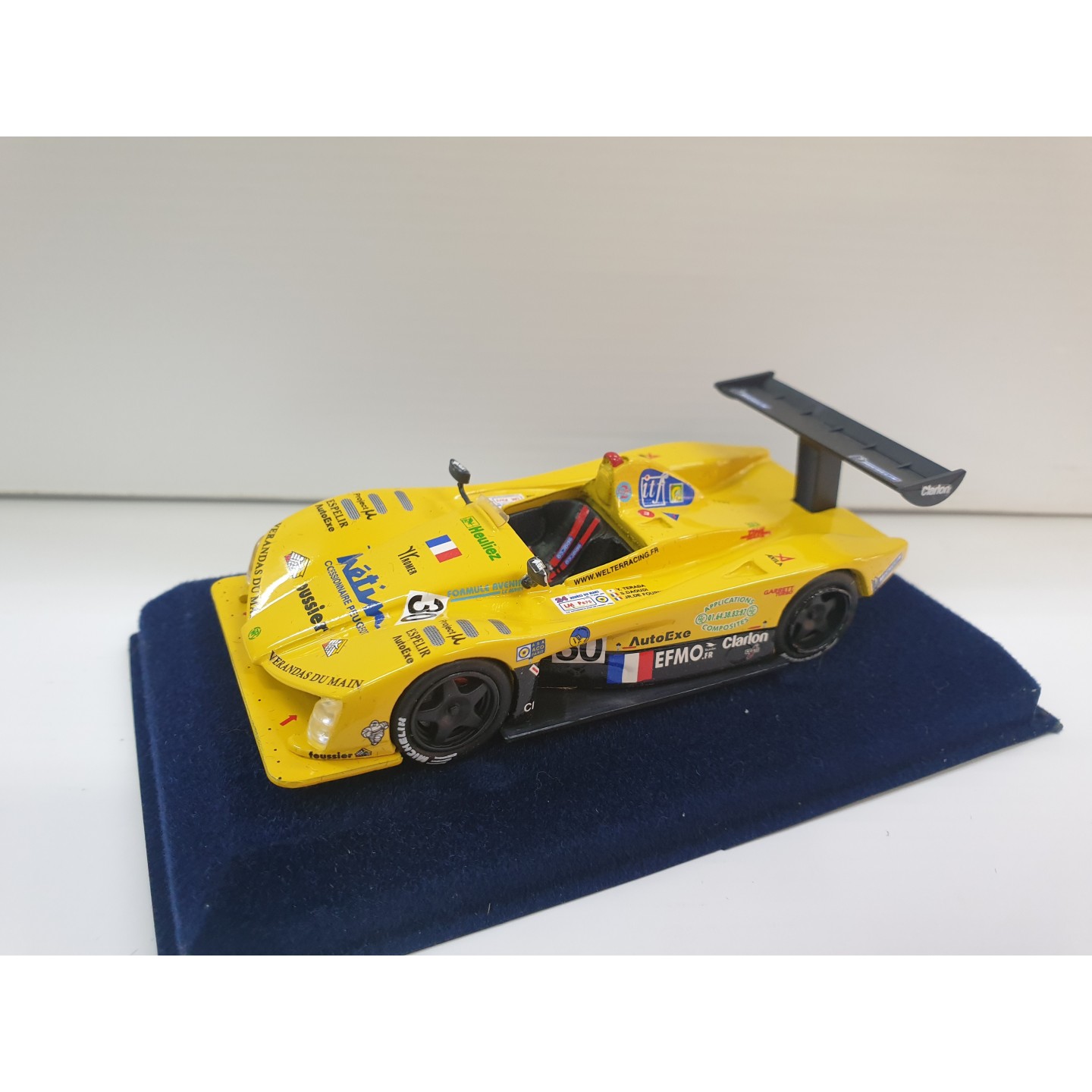 PEUGEOT LE MANS 2001 1/43