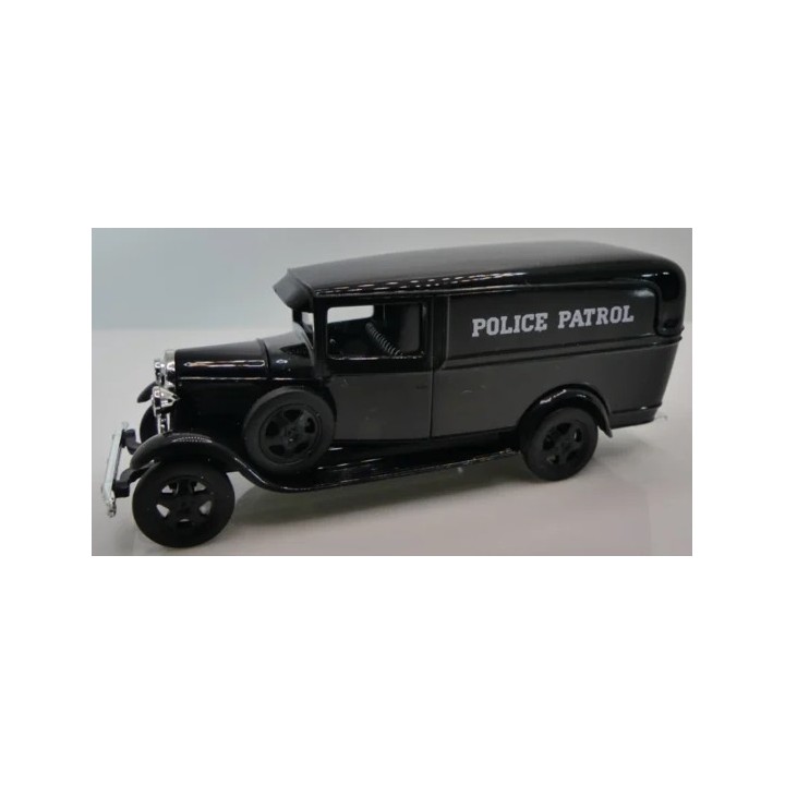 FORD AA POLICE PATROL USA BUSCH 47706 ESCALA 1/87