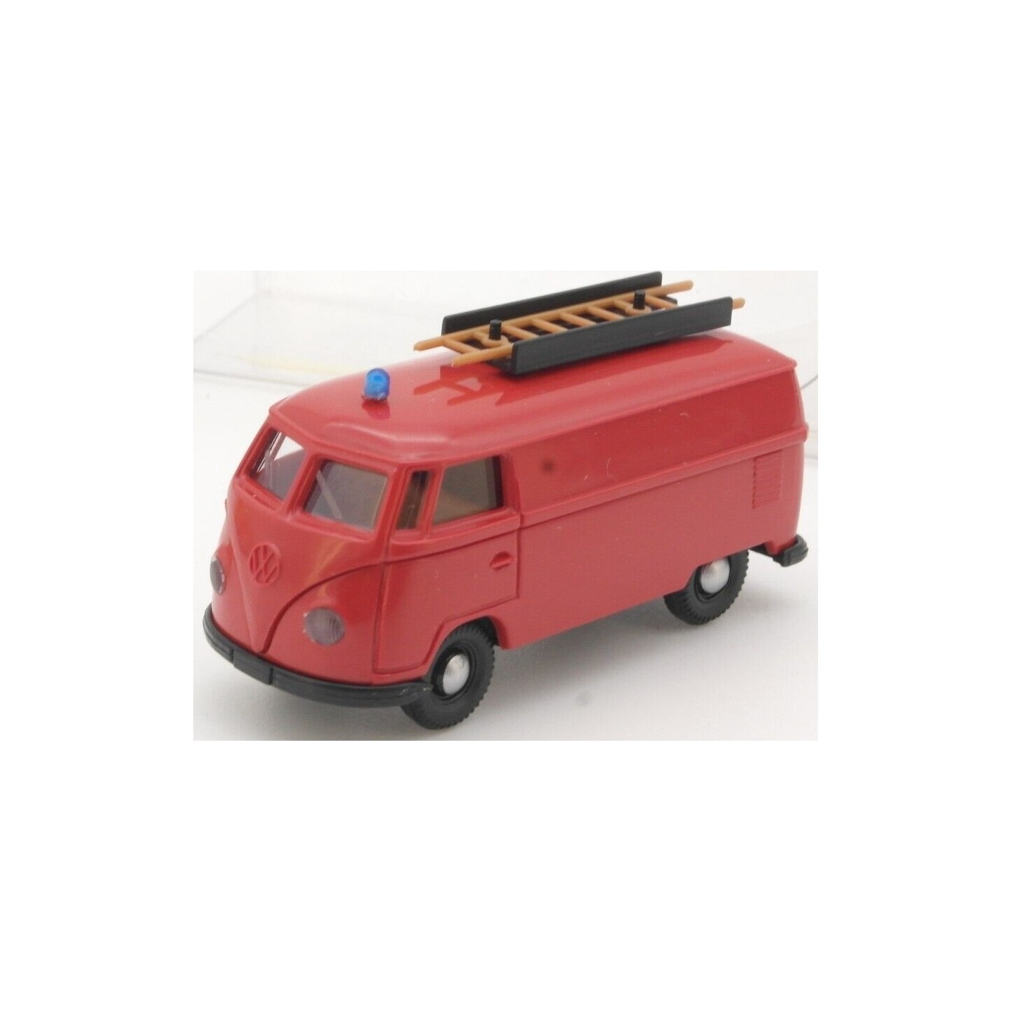 VOLKSWAGEN KOMBI T1a BOMBEROS BREKINA 31007 ESCALA 1/87