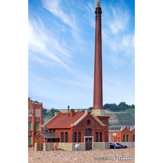 FÁBRICA CON SALA DE CALDERAS Y CHIMENEA KIBRI 37224 ESCALA N