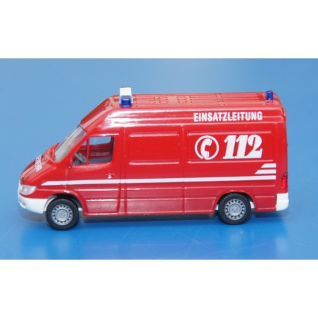 MERCEDES SPRINTER BOMBEROS WIKING 6080227 ESCALA 1/87