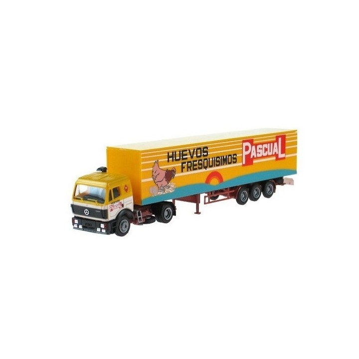 CAMIÓN MERCEDES HUEVOS PASCUAL AWM 51145 ESCALA 1/87