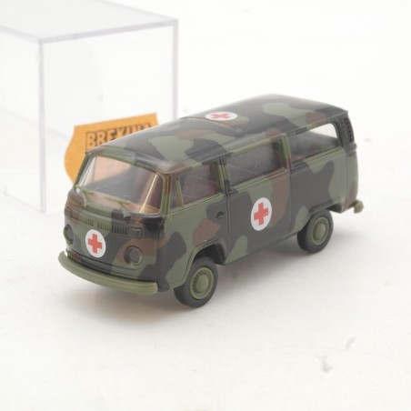 VOLKSWAGEN T2 AMBULANCIA MILITAR BREKINA 33181 ESCALA 1/87