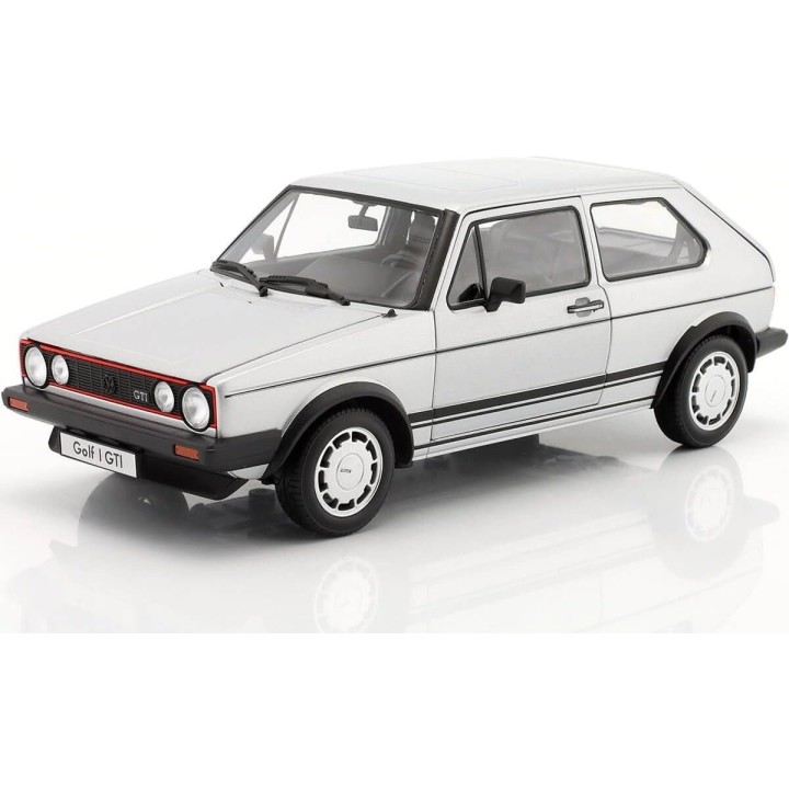 VOLKSWAGEN GOLF 1 PIRELLI PLATEADO WELLY 18039 ESCALA 1/18