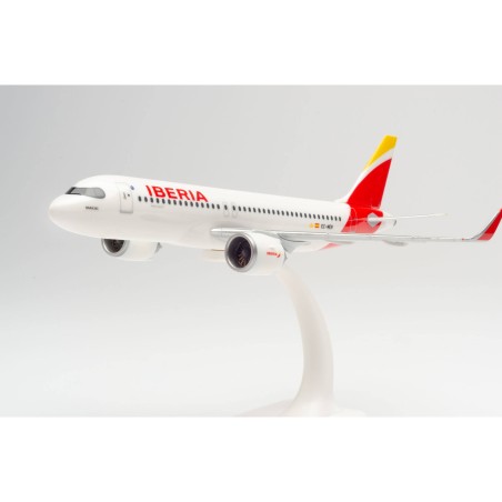 AIRBUS A320 neo IBERIA BARAJAS" HERPA 613064 ESCALA 1/200"