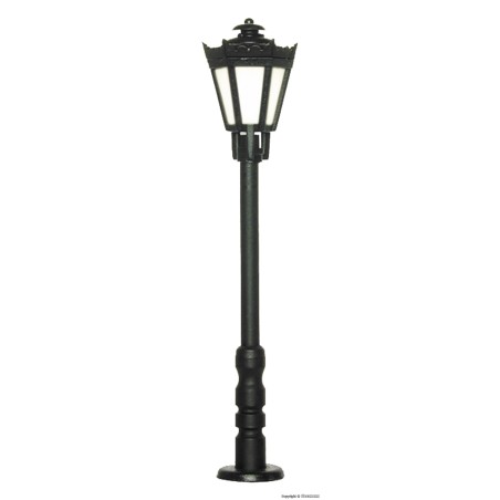 FAROLA DE PARQUE CLASICA 5,6cm LED BLANCO CÁLIDO VIESSMANN 6070 ESCALA H0