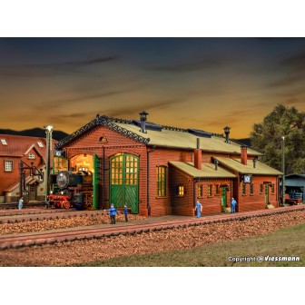 DEPÓSITO DE LOCOMTORAS CON 2 ALOJAMIENTOS VOLLMER 47608 ESCALA N